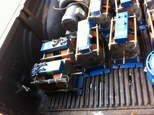 ขุดหม้อแปลงเพิ่ม-ลดแบบปรับแรงดันได้ตามต้องการ 0 - 260 V. จากญี่ปุ่น ขนาดถึง 4 KVA. การใข้งานได้หลายประเภท