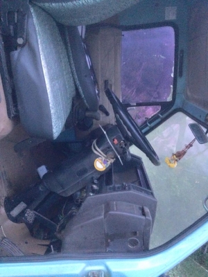 10ปี35 NKR58LU5- แปลงเกียร์สั้น ราคา275000 สวยๆๆเดิมบางทั้งคัน. ไม่มีผุ เครื่องดี. คัสชีสวย