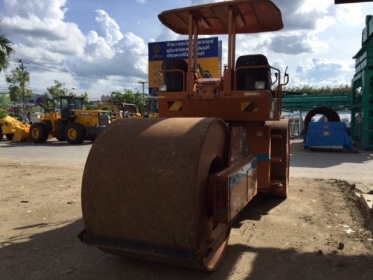 รถบด 3 ล้อเหล้ก Sakai R2S รถนอกนำเข้าจากญี่ปุ่น เพิ่งเหยียบถึงไทย สภาพเดิมๆ