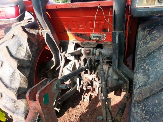 รถแทรกเตอร์มือสอง เพชรรุ่งเรือง รถสวยสภาพดี ราคาถูก L4708DT ผานพรวนDH246F มีให้เลือกกันหลายรุ่นครับ