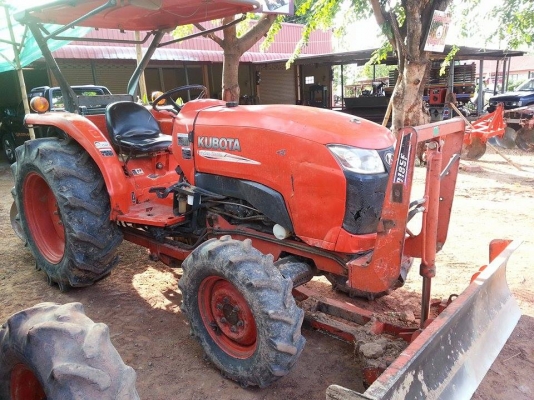 รถแทรกเตอร์มือสอง เพชรรุ่งเรือง รถสวยสภาพดี ราคาถูก L4708DT ผานพรวนDH246F มีให้เลือกกันหลายรุ่นครับ