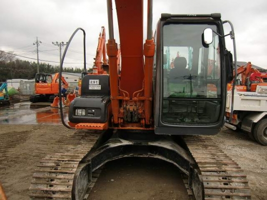 ขายด่วน HITACHI ZX120-1 นำเข้าจากญี่ปุ่นแท้ ๆ สภาพสวย พร้อมใช้งาน ราคาเป็นกันเอง