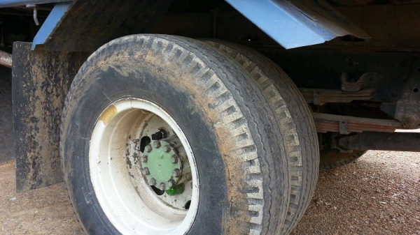 ISUZU NPR59P เครื่อง 115 แรง 4BD1 Fหลัง หน้า6น้อต กะบะยาว 5 เมตร 318,000 พิเศษครับ