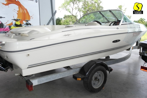 เรือ SEA-RAY175