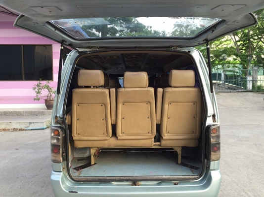 เครื่องเดิมดีเซล2Lมีพาวเวอร์ พร้อมใช้งานวิ่งทางไกลสบาย