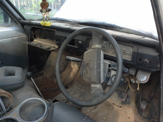 ระเบิดอะไหล่521ทั้งคัน  ตามหาชิ้นไหนด่วนเลยคร้าบช้าอดนะ จัดส่งฟรีถึงบางกะปิชิ้นใหญ่อาจมีค่าส่งนิดหน่อยตามตกลงคร้าบ  รายละเอียดสอบถามได้คร้าบib/081-7915677 -ฝากระโปรง1500- -แผ่นเพลต 380-#ขายแล้ว -ไฟในเก๋งท้ายคนขับ 250- -คอนโซล1200-#ติดจอง -หน้าปัดเข็มไมค์1