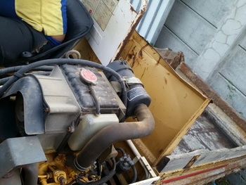 วันนี้เราจัดรูปมาให้ชมครับ รถดั๊มเปอร์ บรรทุกล้อยาง แบบเอวอ่อน ขับเคลื่อน 6 ล้อ ยี่ห้อ YANMAR: 10DW ดีเซล 3 สูบ วันนี้เราจัดรูปมาให้ชมครับ รถดั๊มเปอร์ บรรทุกล้อยาง แบบเอวอ่อน ขับเคลื่อน 6 ล้อ ยี่ห้อ YANMAR: 10DW ดีเซล 3 สูบ