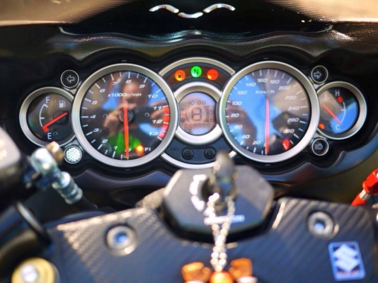 ขาย Hayabusa ปี 2009 พร้อมทะเบียนแท้เลขสวย แรงสะใจ