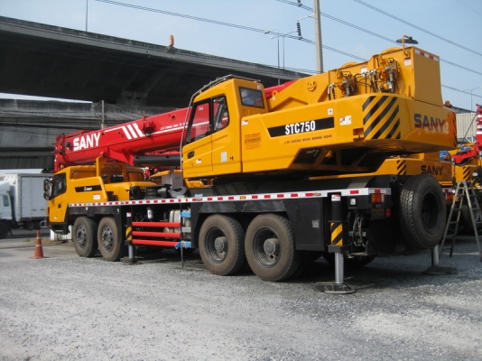 ให้เช่าเครน 8 ตัน 20 ตัน 25 ตัน 30 ตัน 55 ตัน  75 ตัน