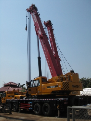 ให้เช่าเครน 8 ตัน 20 ตัน 25 ตัน 30 ตัน 55 ตัน  75 ตัน