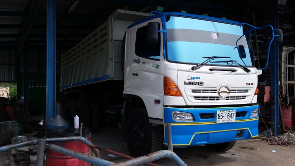 ขายรถ 10 ล้อ ดั้มสองเพลาร HINO MEGA 320 แรงม้า ปี 50