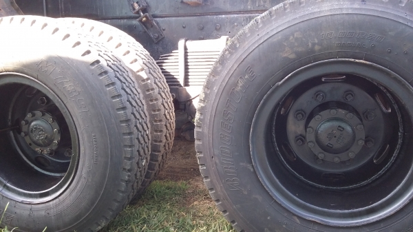 ขายรถ 10 ล้อ ดั้มสองเพลาร HINO MEGA 320 แรงม้า ปี 50