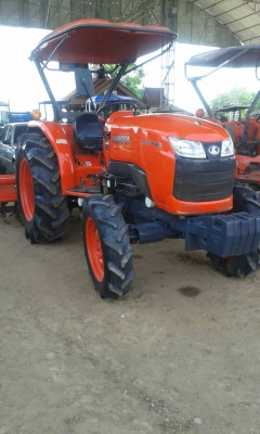 ขายรถคูโบต้า4708ยังไม่ได้ล่างแรงพร้อมไช้งานรถเดิมมีโรตาลี่ตราช้าง1อ้นไมค์ รถอยู่วังบัว คลองขลุง กำแพงเพชร รถ 1500ชั่วโมงพร้อมทะเบียนราคา388000สนใจสอบุถามได้ที่081 3655997 อ๋าพร  พาเจริญ  ราคาต่อรองได้อีกนะครับ