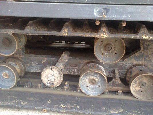 รถเกี่ยวข้าวคูโบต้าdc68g