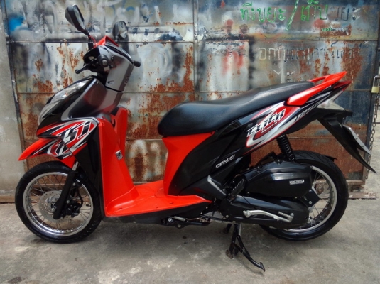 Honda Click 125i ลายstreet หัวฉีดประหยัดน้ำมัน สวยๆวิ๊งราคาถูกครับ Honda Click 125i ลายstreet หัวฉีดประหยัดน้ำมัน สวยๆวิ๊งราคาถูกครับ
