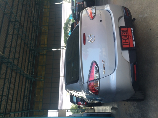 Mazda 2 elegant รถบ้านป้ายแดง