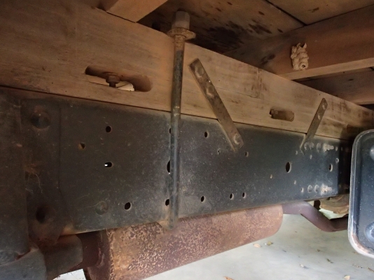 ขาย NKR110 ปี38 พร้อมหลังคาสภาพดีมากรถบ้าน ห้างแท้