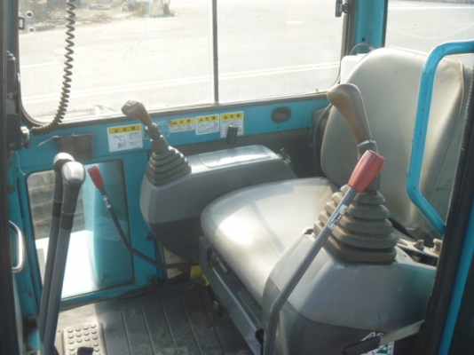 ขาย KUBOTA K-040 นำเข้าจากญี่ปุ่น 090-986-2521 อ๊อบ ขาย KUBOTA K-040 นำเข้าจากญี่ปุ่น 090-986-2521 อ๊อบ