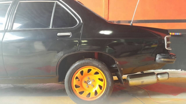 โฮลเด้น รุ่น โทราน่า