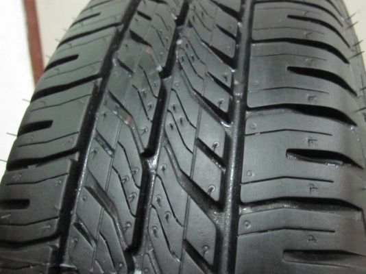 ขายยางติดรถป้ายแดง City Jazz ขอบ 15 ขนาด 175 65R 15 ยางผลิตปี 15 สภาพใหม่มากๆ
