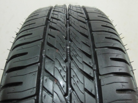 ขายยางติดรถป้ายแดง City Jazz ขอบ 15 ขนาด 175 65R 15 ยางผลิตปี 15 สภาพใหม่มากๆ