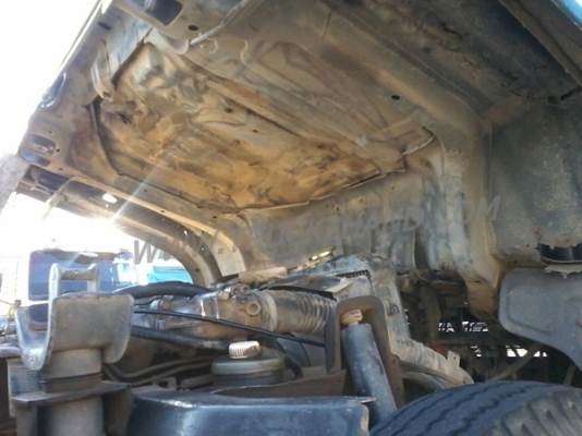 รถบรรทุก 6 ล้อดัมพ์ ISUZU NKR  100 แรงม้า  ปีจดทะเบียน 2538