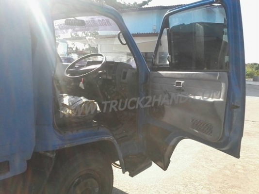 รถบรรทุก 6 ล้อดัมพ์ ISUZU NKR  100 แรงม้า  ปีจดทะเบียน 2538