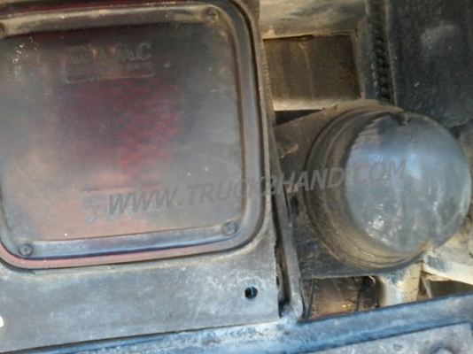 รถบรรทุก 6 ล้อดัมพ์ ISUZU NKR  100 แรงม้า  ปีจดทะเบียน 2538