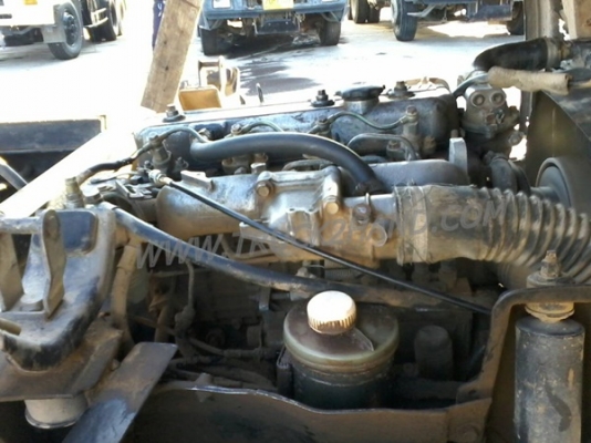 รถบรรทุก 6 ล้อดัมพ์ ISUZU NKR  100 แรงม้า  ปีจดทะเบียน 2538