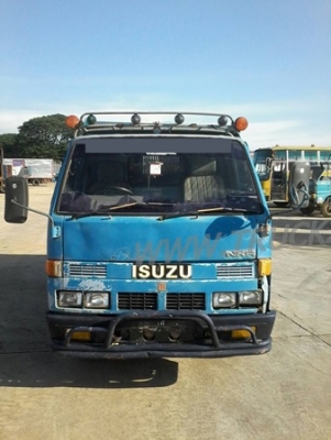 รถบรรทุก 6 ล้อดัมพ์ ISUZU NKR  100 แรงม้า  ปีจดทะเบียน 2538