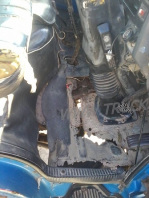 รถบรรทุก 6 ล้อดัมพ์ ISUZU NKR  100 แรงม้า  ปีจดทะเบียน 2538