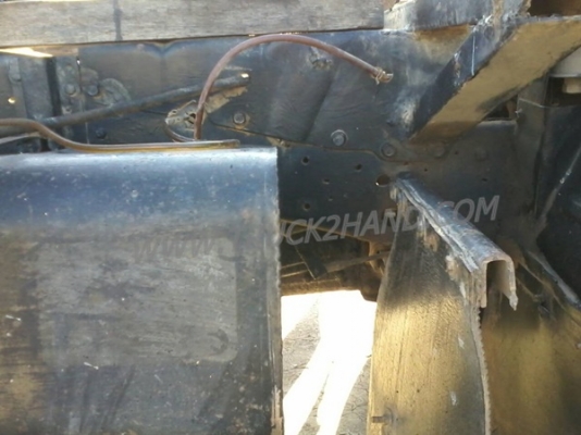 รถบรรทุก 6 ล้อดัมพ์ ISUZU NKR  100 แรงม้า  ปีจดทะเบียน 2538