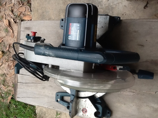 ขายเลื่อยตัดองศา bosch แท้ ราคาถูก