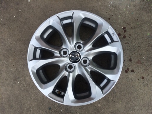 ขายล้อแม็กป้ายแดง New Mazda2 ขอบ 15