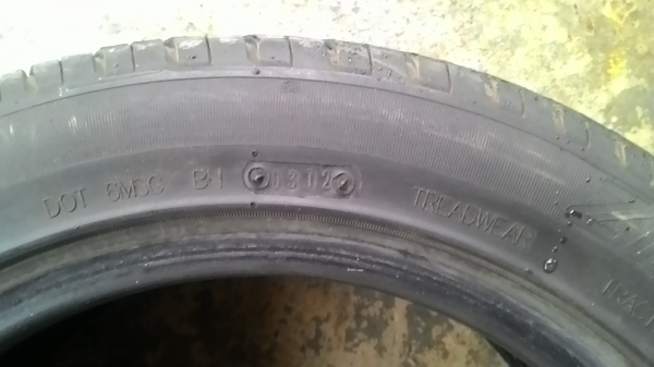 ขายยางมือสอง. 3 เส้น ราคา 900 บาท ขนาด 195/55/15. ยี่ห้อ Vee Rubber. ปี 12. ดอกยางยังลึกอยู่ ดูของได้ที่ อ.โพธาราม. 0817911075 ขายยางมือสอง. 3 เส้น ราคา 900 บาท ขนาด 195/55/15. ยี่ห้อ Vee Rubber. ปี 12. ดอกยางยังลึกอยู่ ดูของได้ที่ อ.โพธาราม. 0817911075