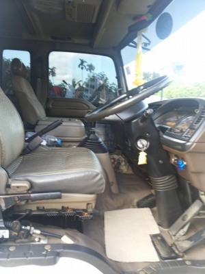 ขายรถ 6 ล้อ  isuzu deca  รถประกอบ 6He 195 แรง