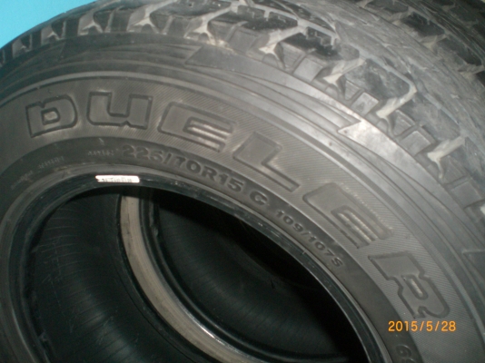 ยาง 225-70-15 ปี09 ดอกเต็มใช้งานได้ สภาพยังสวย4เส้น1500