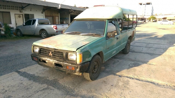 มิตซู L200 ตอนเดียว