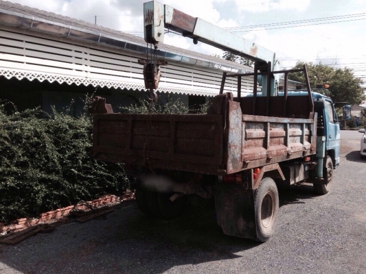 รถอีซูซุ 6 ล้อ ติดเครน 3 ตัน. NPR  115 แรงม้า.  ปี 33       สนใจติดต่อ  081 - 6079515