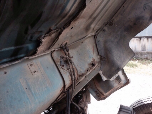 รถอีซูซุ 6 ล้อ ติดเครน 3 ตัน. NPR  115 แรงม้า.  ปี 33       สนใจติดต่อ  081 - 6079515