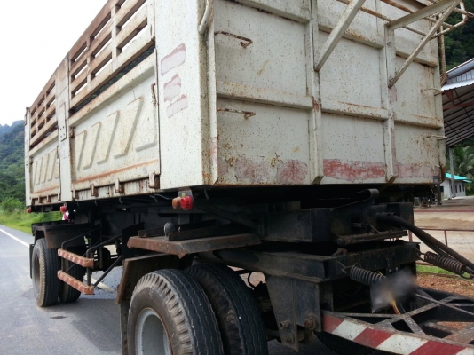 ขายหางพ่วง  สามมิต  2  เพลา. ปี 47     สนใจติดต่อ  081 - 6079515