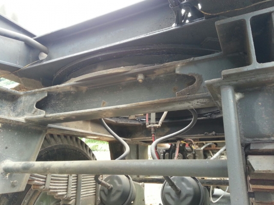 ขายหางพ่วง  สามมิต  2  เพลา. ปี 47     สนใจติดต่อ  081 - 6079515