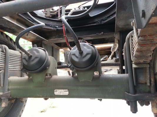 ขายหางพ่วง  สามมิต  2  เพลา. ปี 47     สนใจติดต่อ  081 - 6079515