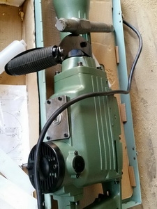 ของใหม่นำเข้า เราก็ มีนะครับ หัวเจาะปูน แย๊กปูน เบรคเกอร์ HAMMER PH65 A ใช้ไฟ 220V หนัก 22 kg ของใหม่นำเข้า เราก็ มีนะครับ หัวเจาะปูน แย๊กปูน เบรคเกอร์ HAMMER PH65 A ใช้ไฟ 220V หนัก 22 kg