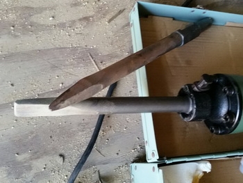 ของใหม่นำเข้า เราก็ มีนะครับ หัวเจาะปูน แย๊กปูน เบรคเกอร์ HAMMER PH65 A ใช้ไฟ 220V หนัก 22 kg ของใหม่นำเข้า เราก็ มีนะครับ หัวเจาะปูน แย๊กปูน เบรคเกอร์ HAMMER PH65 A ใช้ไฟ 220V หนัก 22 kg