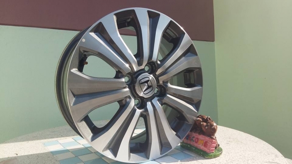 ขายล้อแม็กเดิม honda freed mc 15" สนใจติดต่อเล็กคลองสามครับ 081-3747940 ขายล้อแม็กเดิม honda freed mc 15" สนใจติดต่อเล็กคลองสามครับ 081-3747940