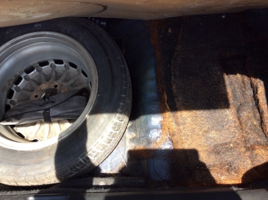 ขายรถ Honda accord ตาเพชรไฟท้ายสั้น ปี94 เครื่องหัวฉีดเดิม 2.0 เกียร์ออโต้ ติดแก๊สLPG ไฟฟ้าทั้งคัน ภายในเบาะเดิมๆสวยมากสะอาด แอร์เย็นฉ่ำ ตัวถังเดิมๆสีเงาๆรถทรงเดิม รถสวยเดิมขับดีพร้อมใช้งานได้เลยครับ ขายถูกครับ