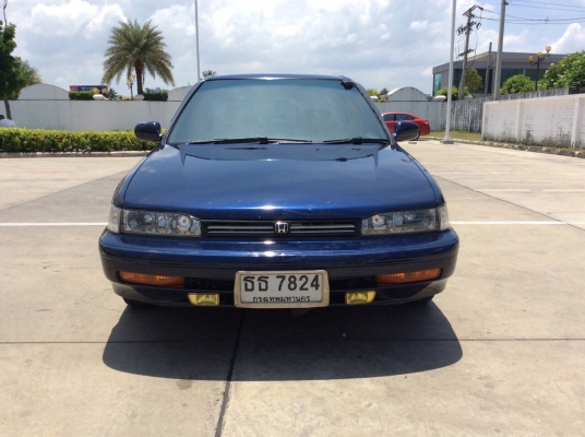 ขายรถ Honda accord ตาเพชรไฟท้ายสั้น ปี94 เครื่องหัวฉีดเดิม 2.0 เกียร์ออโต้ ติดแก๊สLPG ไฟฟ้าทั้งคัน ภายในเบาะเดิมๆสวยมากสะอาด แอร์เย็นฉ่ำ ตัวถังเดิมๆสีเงาๆรถทรงเดิม รถสวยเดิมขับดีพร้อมใช้งานได้เลยครับ ขายถูกครับ