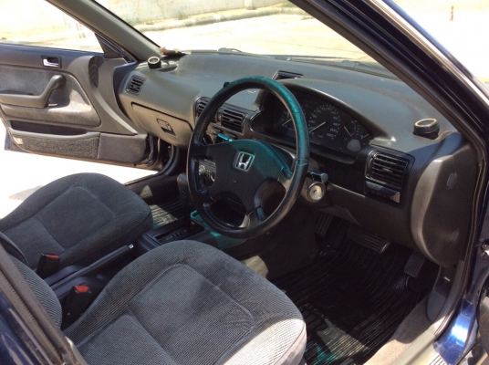 ขายรถ Honda accord ตาเพชรไฟท้ายสั้น ปี94 เครื่องหัวฉีดเดิม 2.0 เกียร์ออโต้ ติดแก๊สLPG ไฟฟ้าทั้งคัน ภายในเบาะเดิมๆสวยมากสะอาด แอร์เย็นฉ่ำ ตัวถังเดิมๆสีเงาๆรถทรงเดิม รถสวยเดิมขับดีพร้อมใช้งานได้เลยครับ ขายถูกครับ