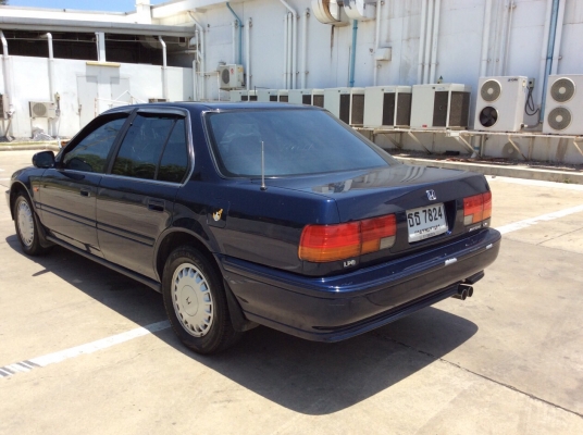 ขายรถ Honda accord ตาเพชรไฟท้ายสั้น ปี94 เครื่องหัวฉีดเดิม 2.0 เกียร์ออโต้ ติดแก๊สLPG ไฟฟ้าทั้งคัน ภายในเบาะเดิมๆสวยมากสะอาด แอร์เย็นฉ่ำ ตัวถังเดิมๆสีเงาๆรถทรงเดิม รถสวยเดิมขับดีพร้อมใช้งานได้เลยครับ ขายถูกครับ